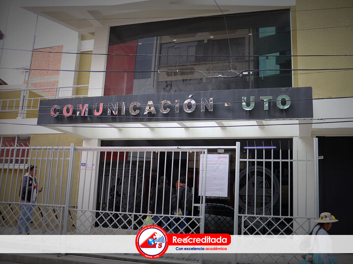 CARRERA DE CIENCIAS DE LA COMUNICACIÓN SOCIAL